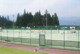 スポーツ施設が豊富_大原運動公園テニス